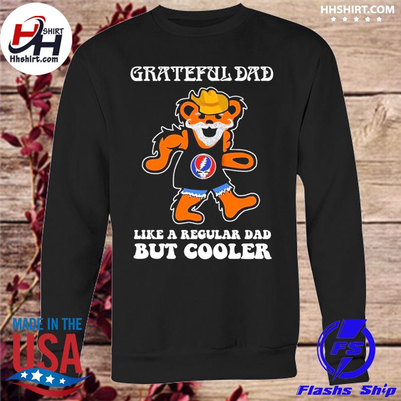 Bear Grateful Dead grateful dad like a regular dad but cooler